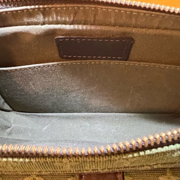 Louis Vuitton Juliette MM Monogram Mini Canvas Handbag - Picture 11 of 13